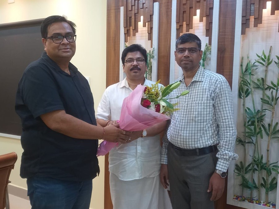 Debasis Acharya, CEO of Sudal Industries, visits Extrusion ERP